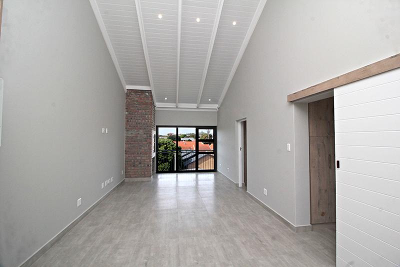 2 Bedroom Property for Sale in Hartenbos Heuwels Western Cape
